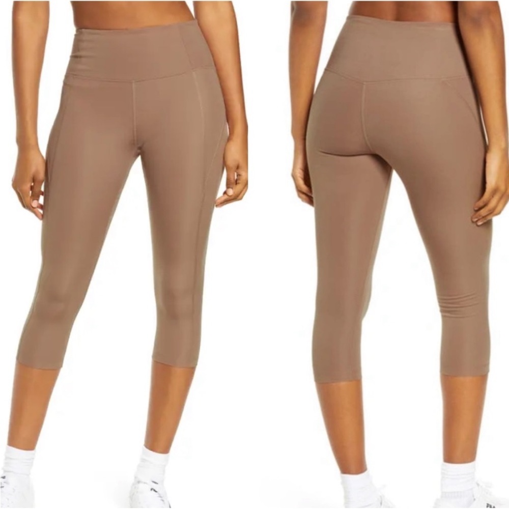 Girlfriend Collective High Waist Capri Leggings
